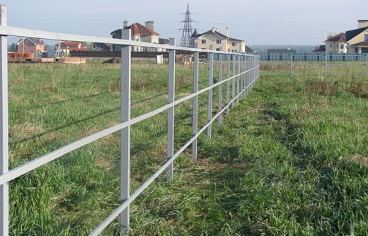 Труба профильная 40х20х1,5 черный металл (прожилины) Труба профильная 40х20х1,5 черный металл (прожилины)